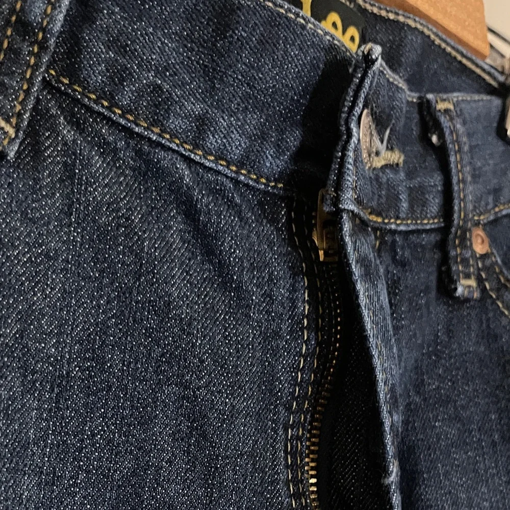 Lee Jeans Mens Sz 36x29 Blue Relaxed Fit Dark Wash Straight Leg Denim Bottoms - Picture 4 of 9